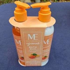 Peach Scented Hand Soap, Lotion, AND Bath Bombs - NWT